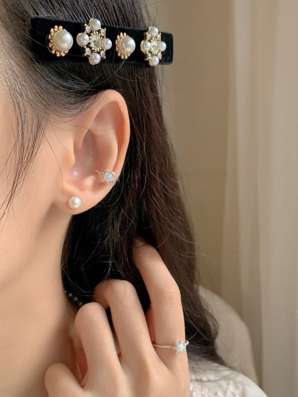 E0676A2F-4BA3-40CA-ABE7-0752E391797A