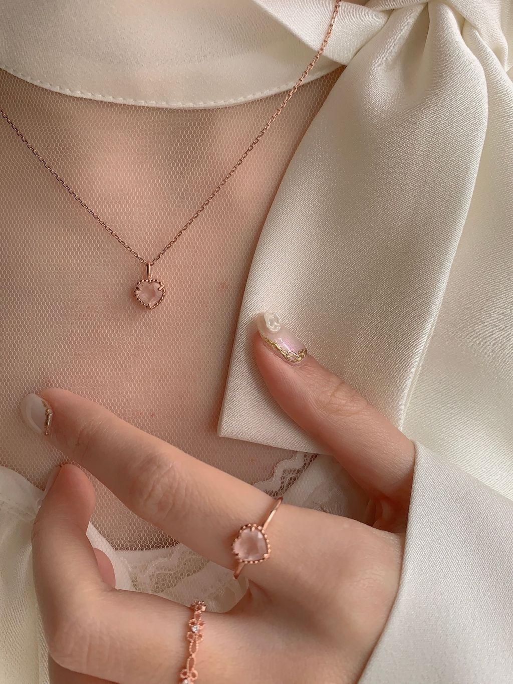 DCB3499F-4605-43D1-8447-EE3DA2BE415A