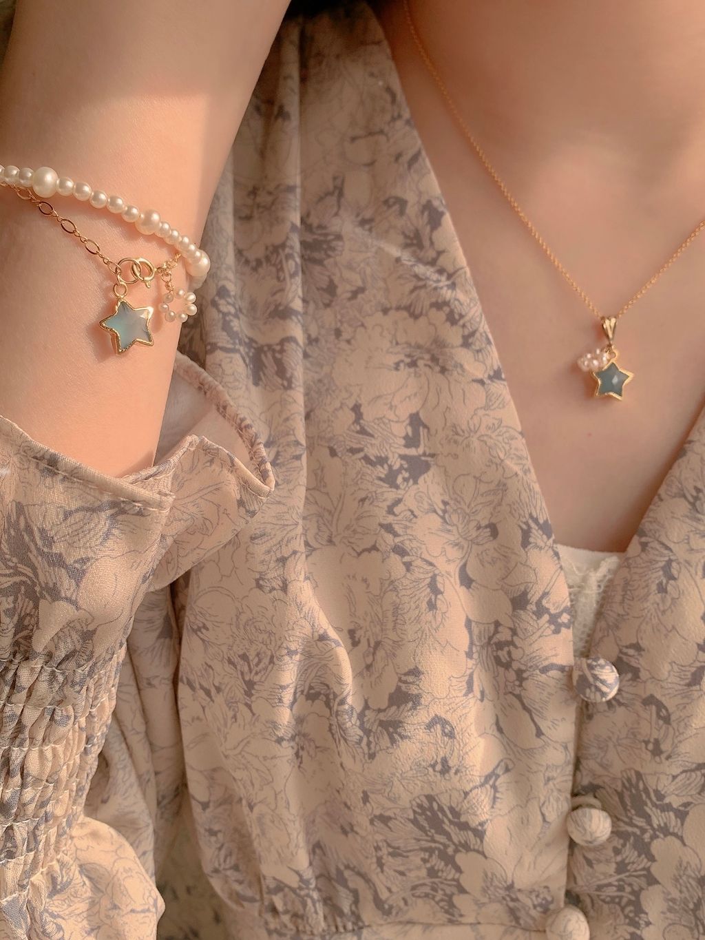 26C7BB6D-C841-41A6-9A63-D8CDD52A40C9