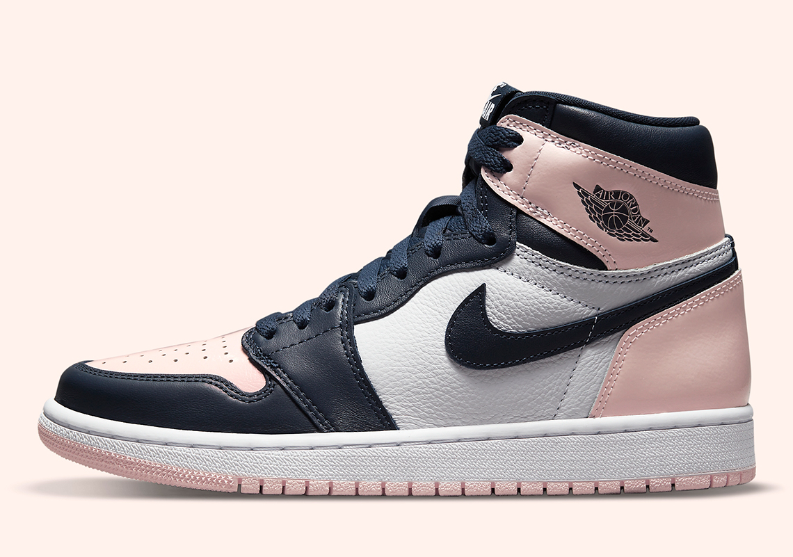 Air-Jordan-1-Bubble-Gum-DD9335-641-Photos-8.jpg Air-Jordan-1-Bubble-Gum-DD9335-641-Photos-8.jpg