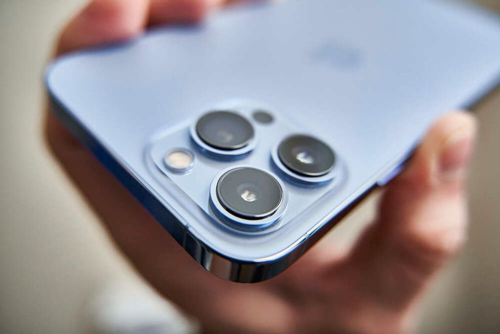 Apple-iPhone-13-Pro-Max-9.jpg