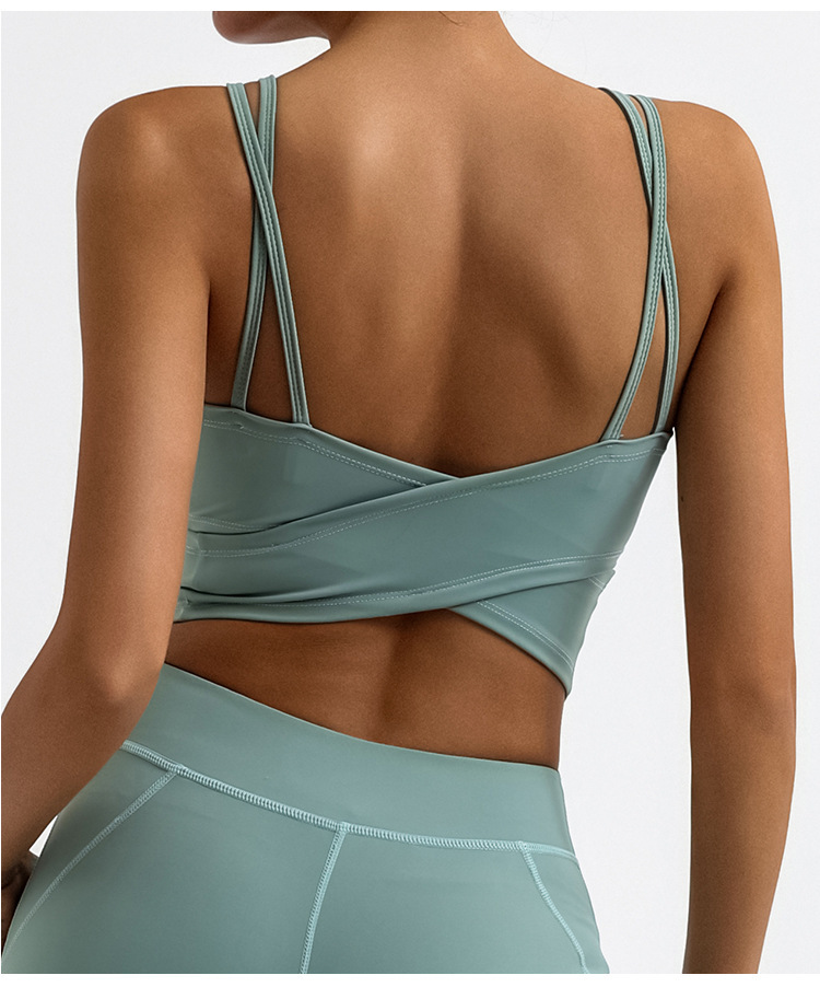 sku-04-孔雀绿背心