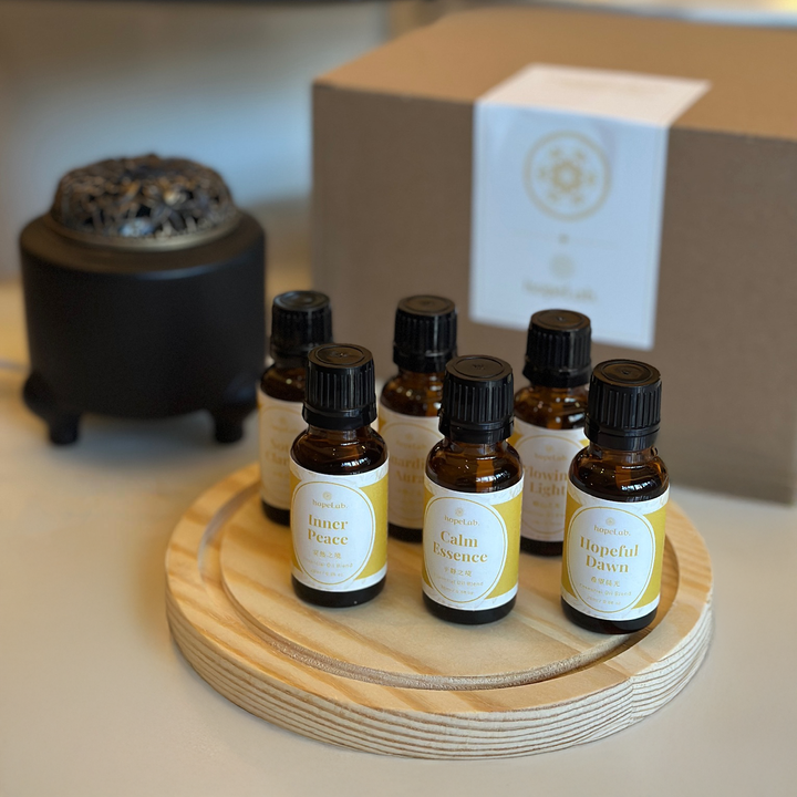 心靈薰香套組 六款天然複方精油與恆溫中式香薰爐