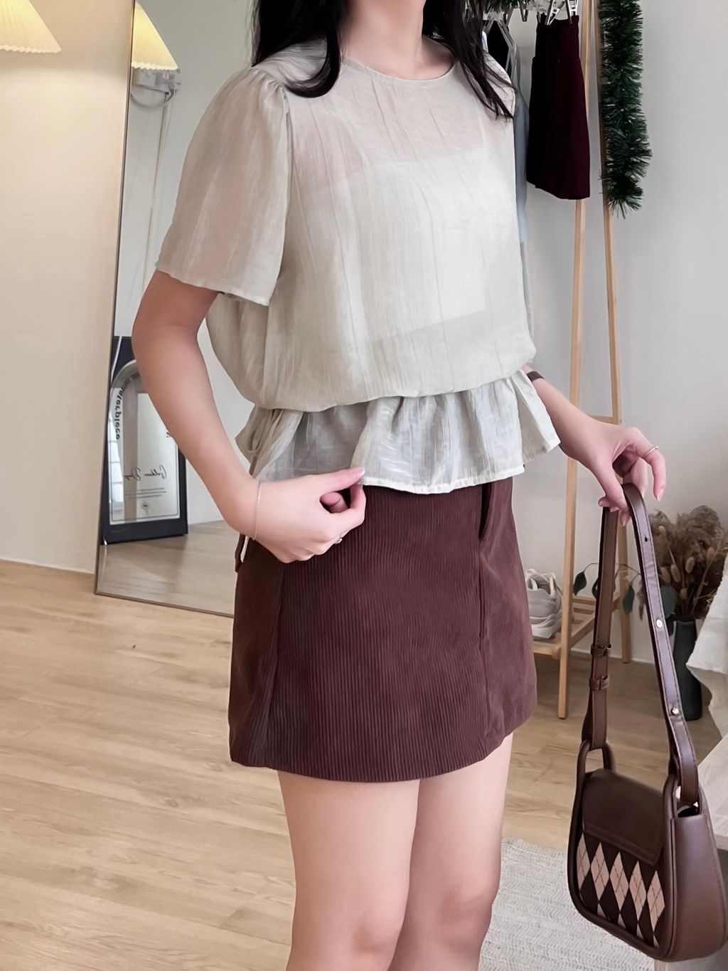 image_2E122589-F79B-4C3D-B0BE-D7091B2ED832_1763531066