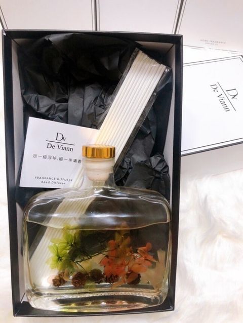 english pear freesia2.jpg