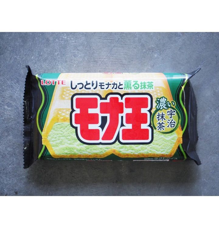 202 Lotte Matcha Monaka.jpg
