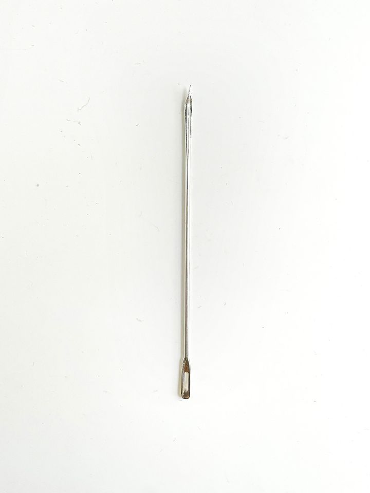 Carpet-needle-02