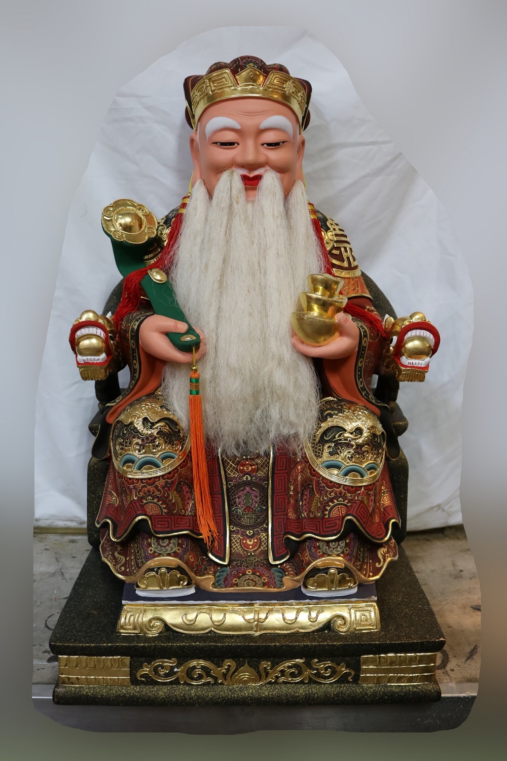 42933831.jpg?width=480