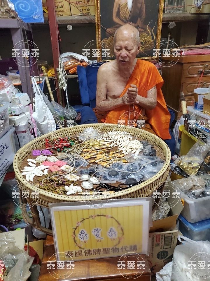 55902552