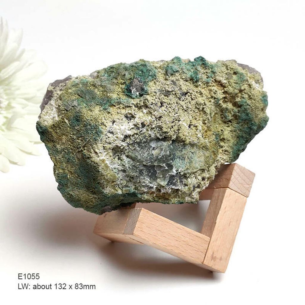 E1055-纯天然紫水晶原石摆件3.jpg