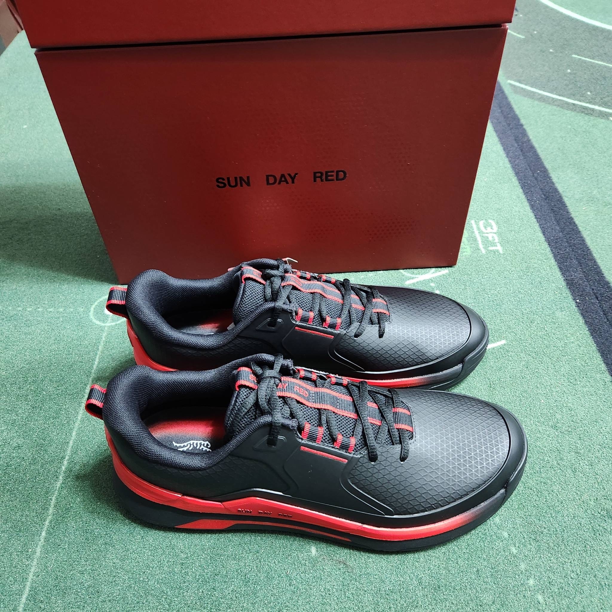 SUN DAY RED ロープハット （黒） Sun Day Red – 19 PARS