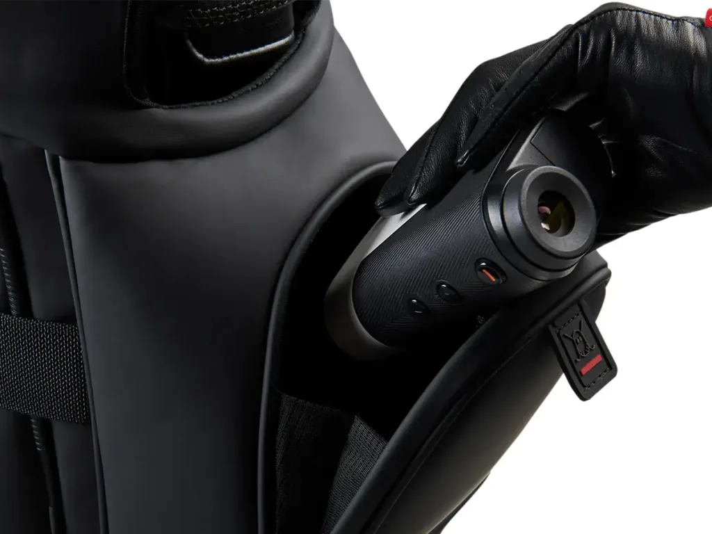 GT-katana-detail-magnetic_pocket_1