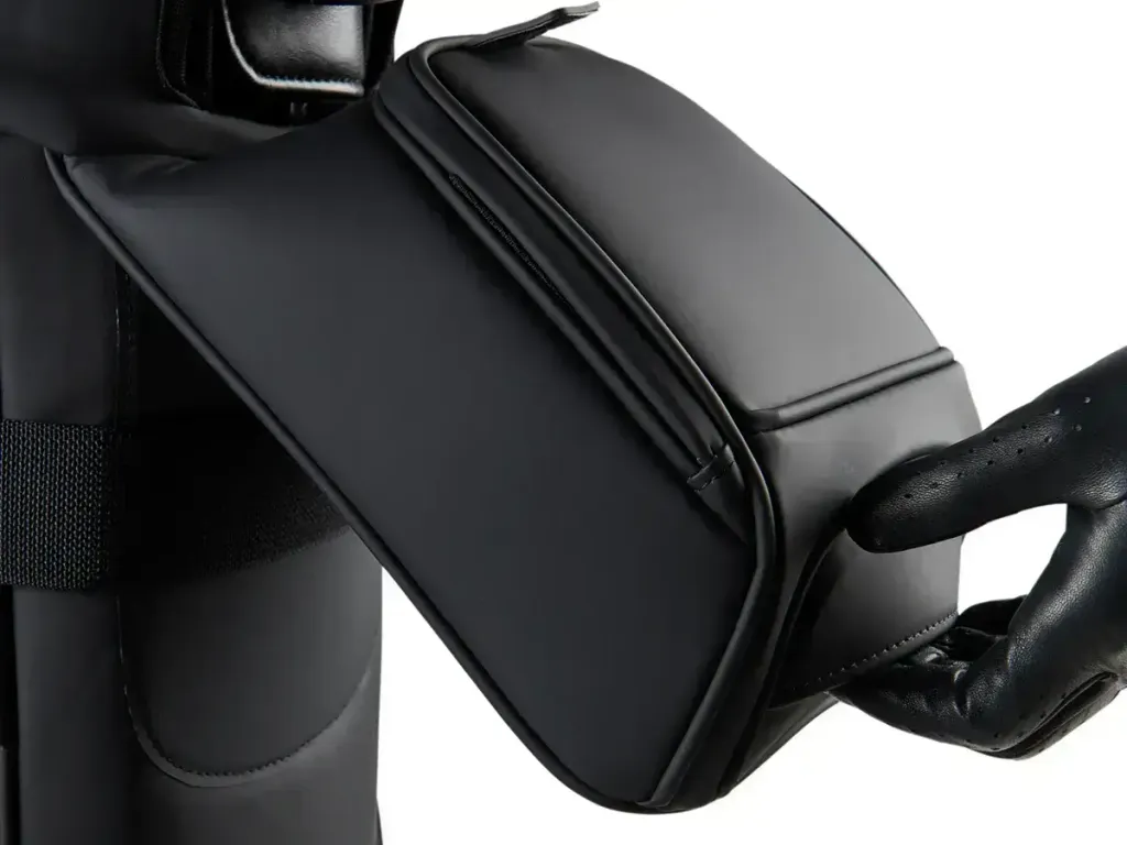 GT-katana-detail-cart_strap_sleeve