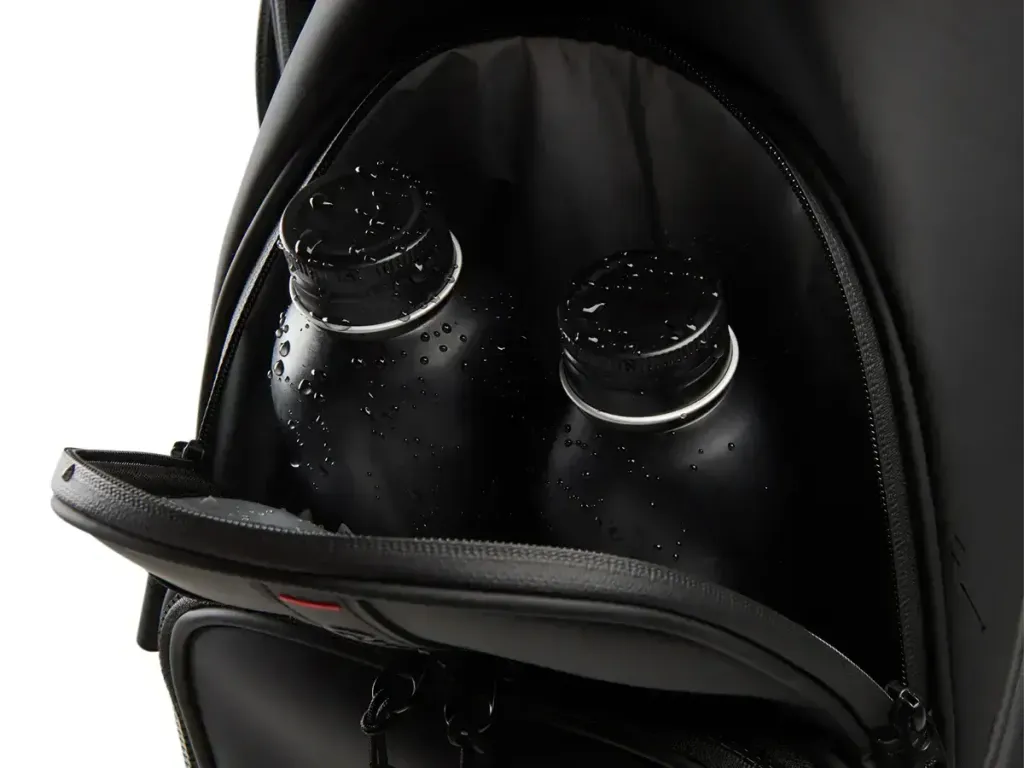 GT-katana-detail-cooler_pocket