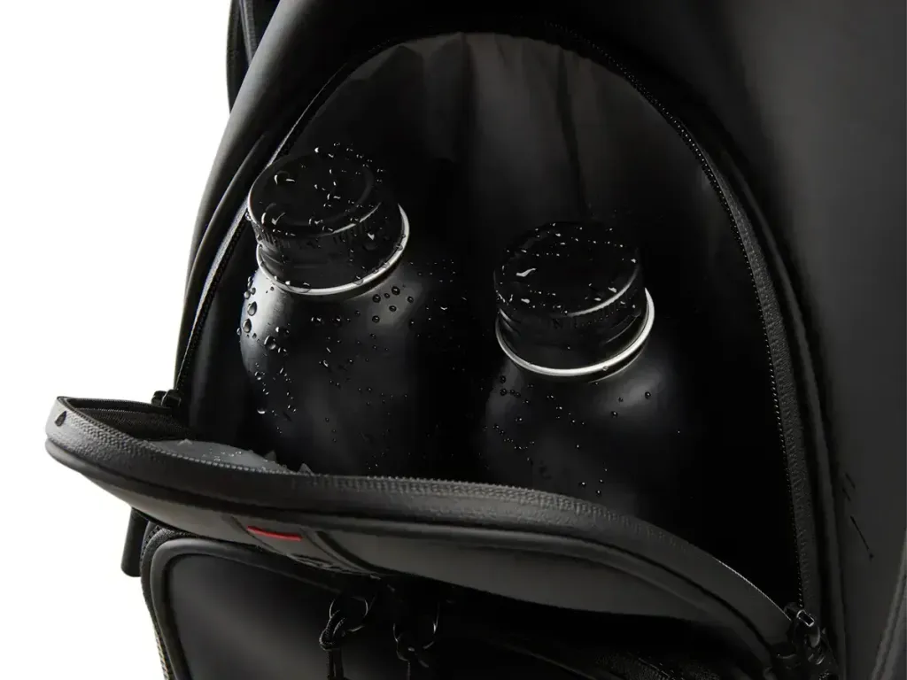 GT-katana-detail-cooler_pocket