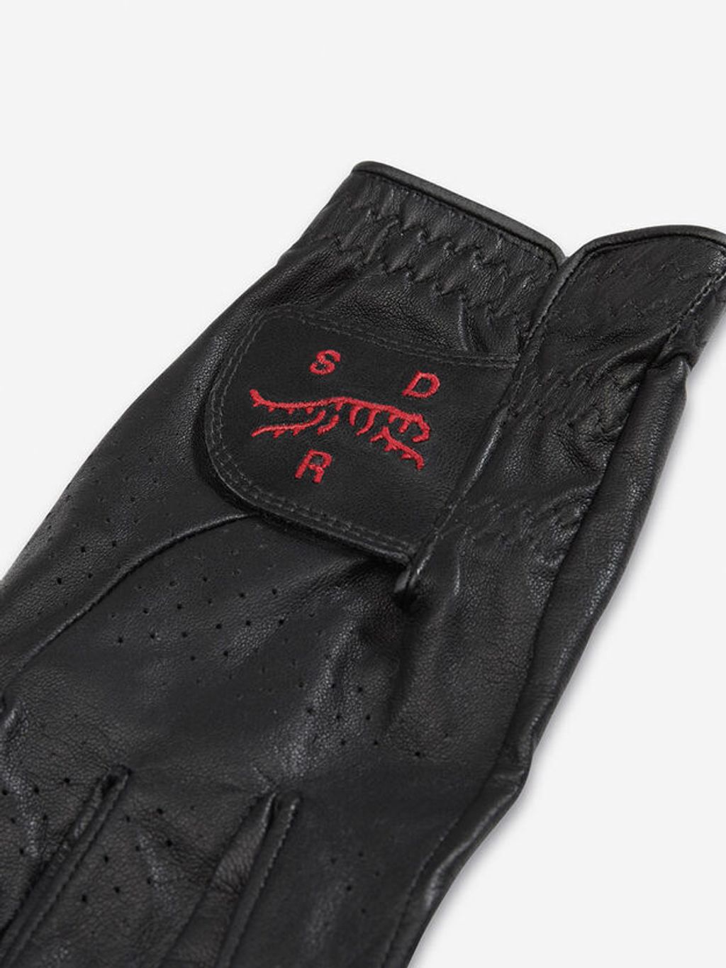 black glove2