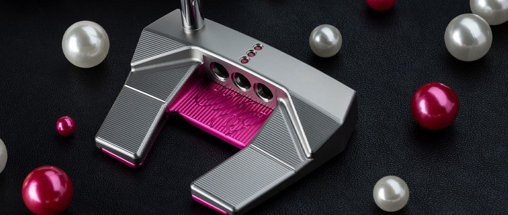 2025-my-girl-pink-pearls-art-img-1