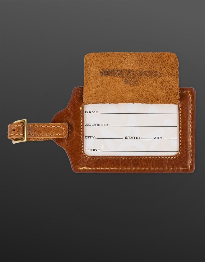 7a173f94-fe97-4563-aba8-2abb2d891d862025-cropped-crown-luggage-tag-3 (1)