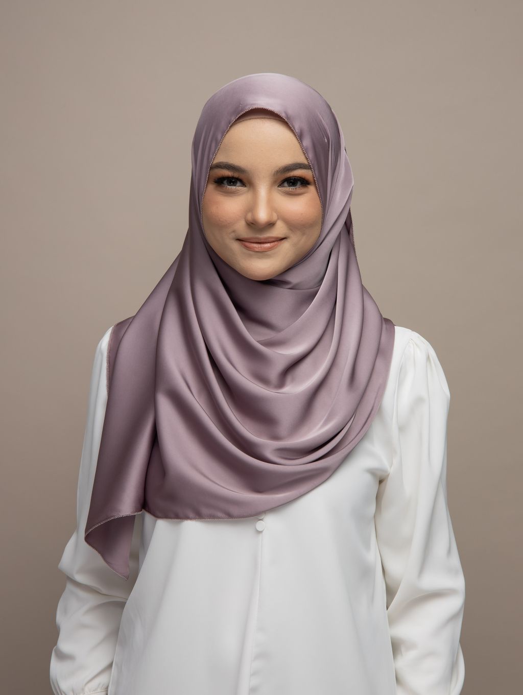kyra shahrol studio shoot 11.3.2022-141104.jpg