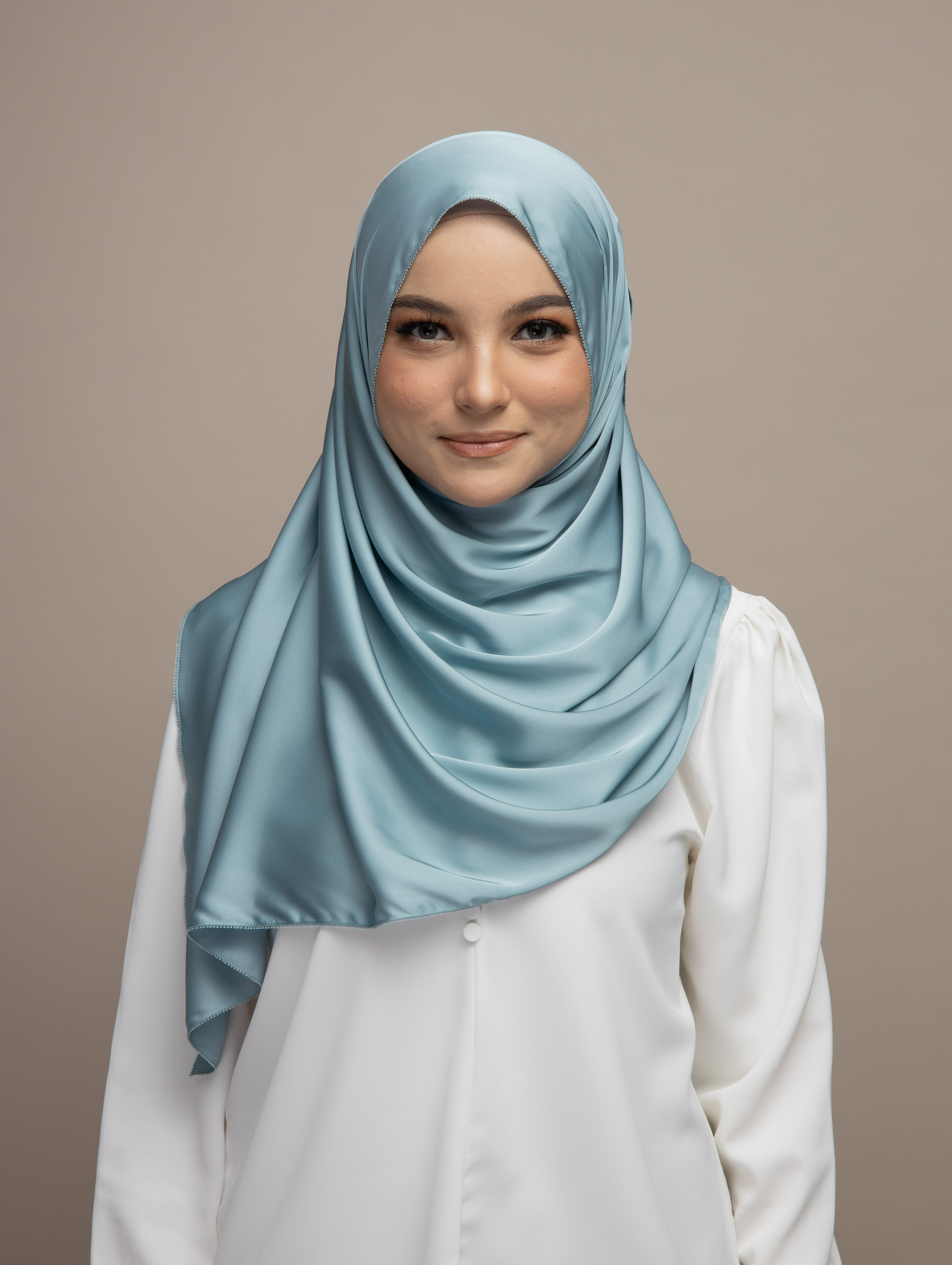 kyra shahrol studio shoot 11.3.2022-141453.jpg
