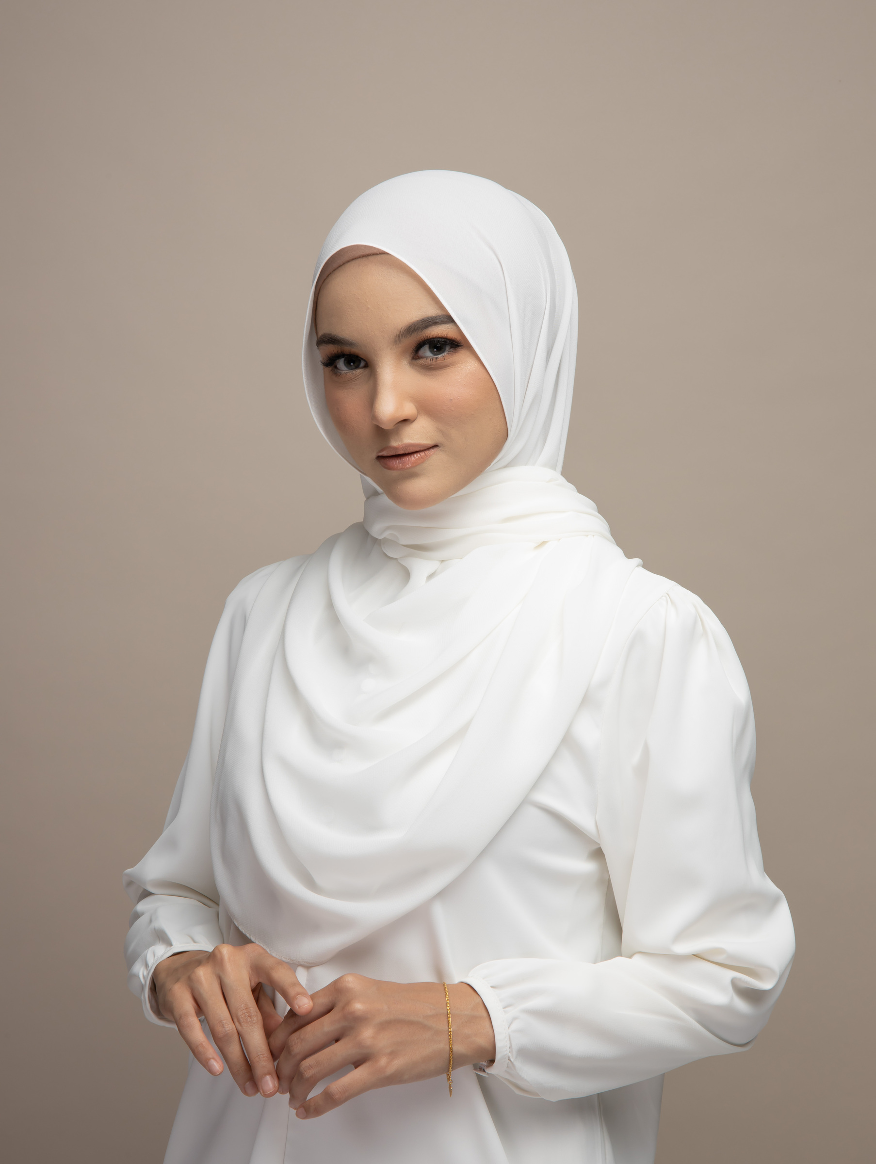 kyra shahrol studio shoot 11.3.2022-141598.jpg
