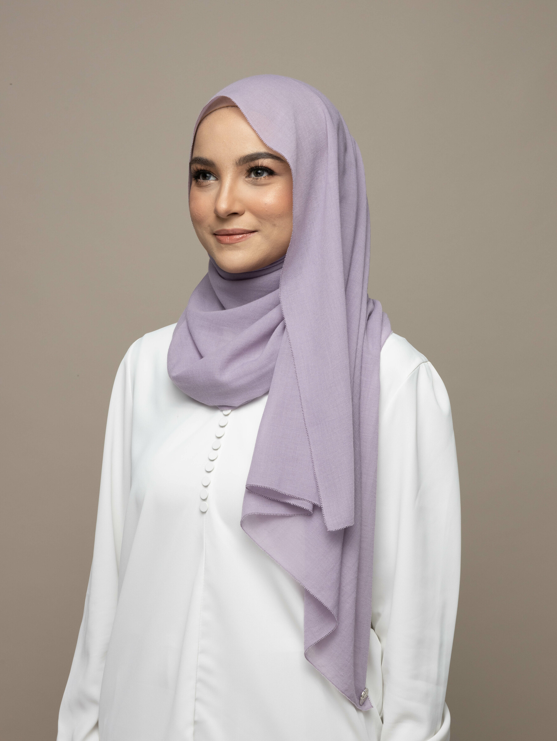 kyrashahrol studio shoot 17.3.2022-146532.jpg