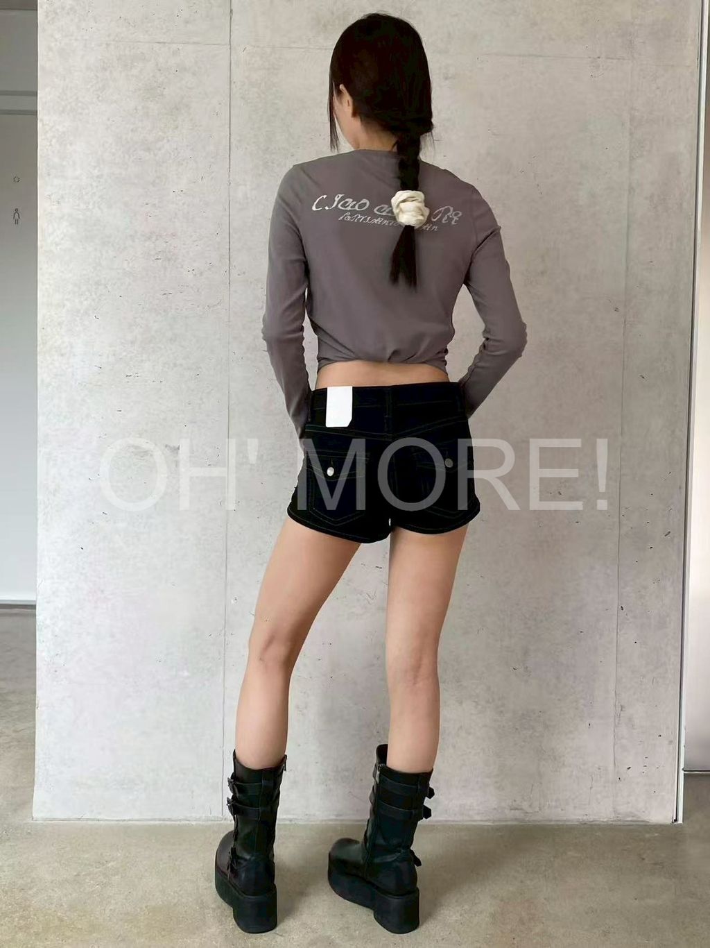 LINE_ALBUM_202639_260309_421