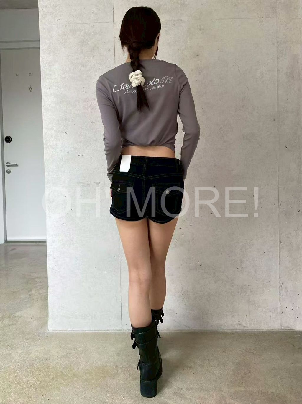 LINE_ALBUM_202639_260309_420