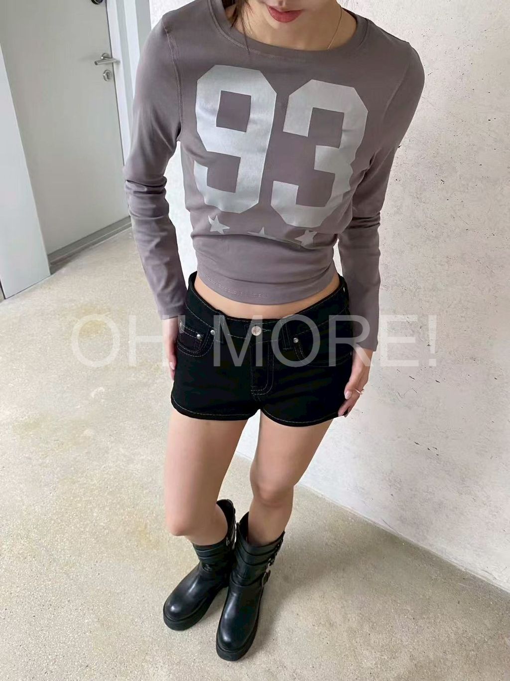 LINE_ALBUM_202639_260309_429