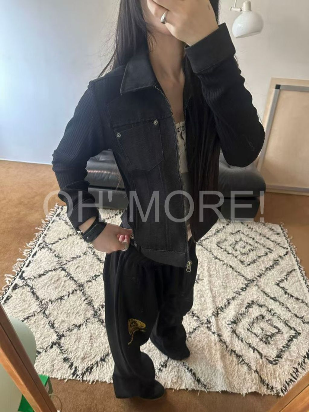 LINE_ALBUM_202639_260309_113