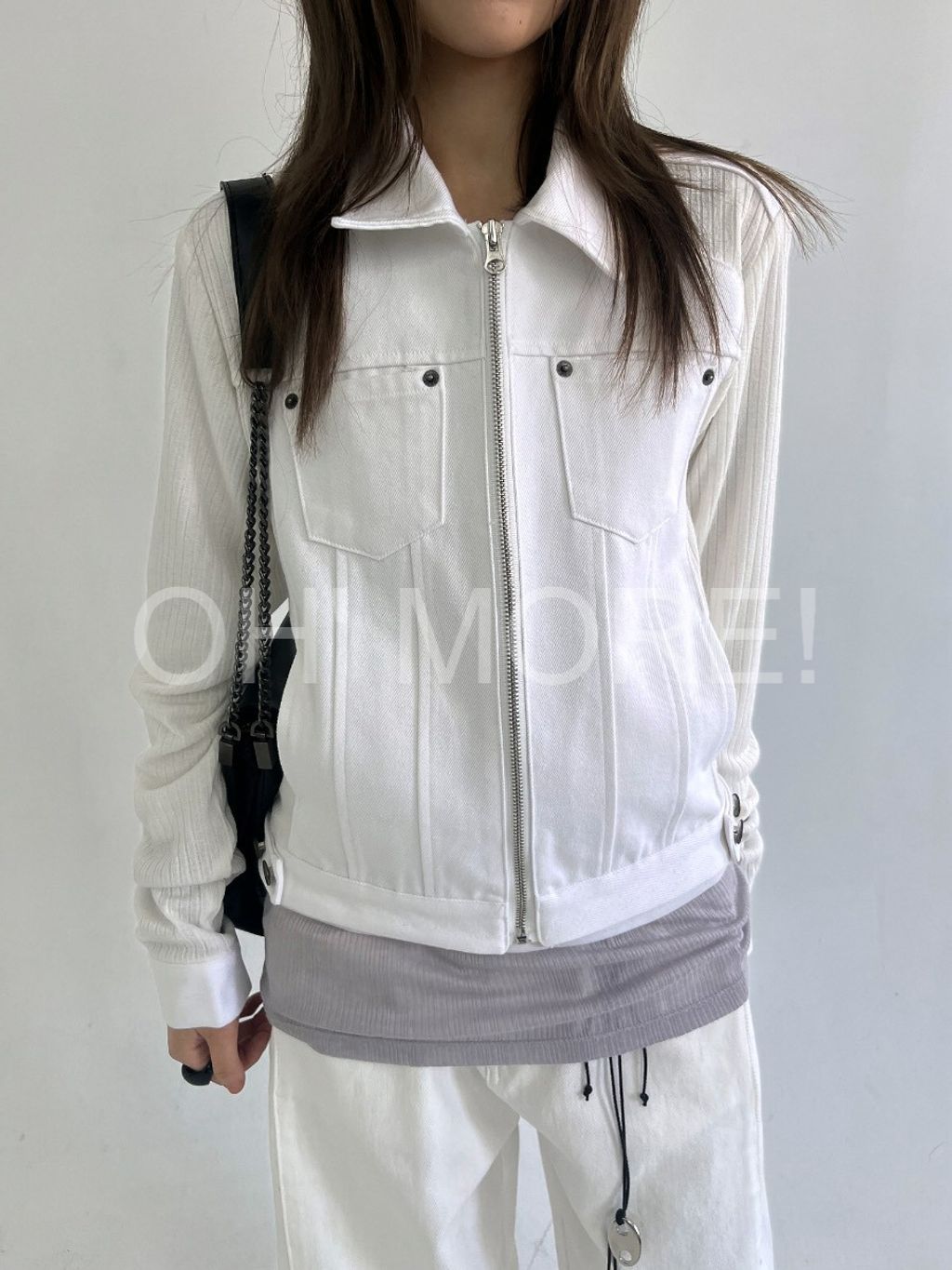 LINE_ALBUM_202639_260309_102