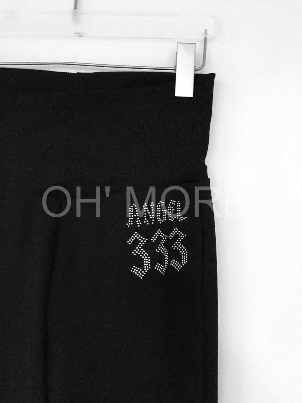 LINE_ALBUM_202639_260309_144