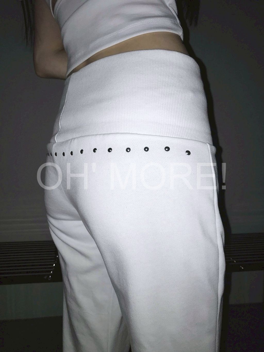 LINE_ALBUM_202639_260309_158