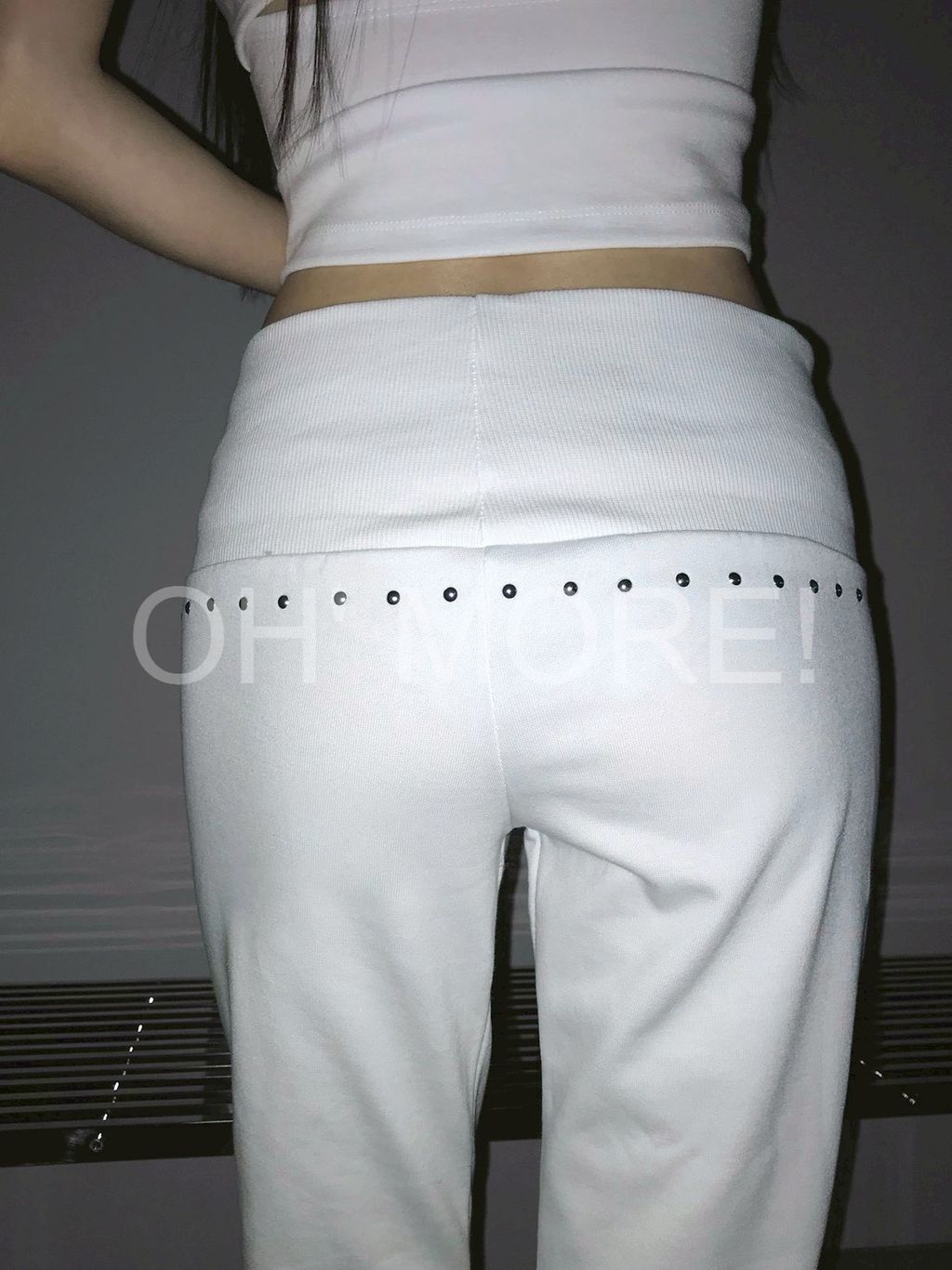 LINE_ALBUM_202639_260309_159