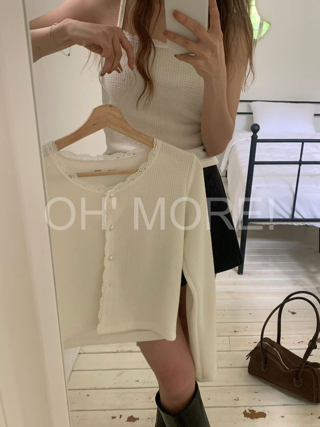 LINE_ALBUM_202639_260309_192