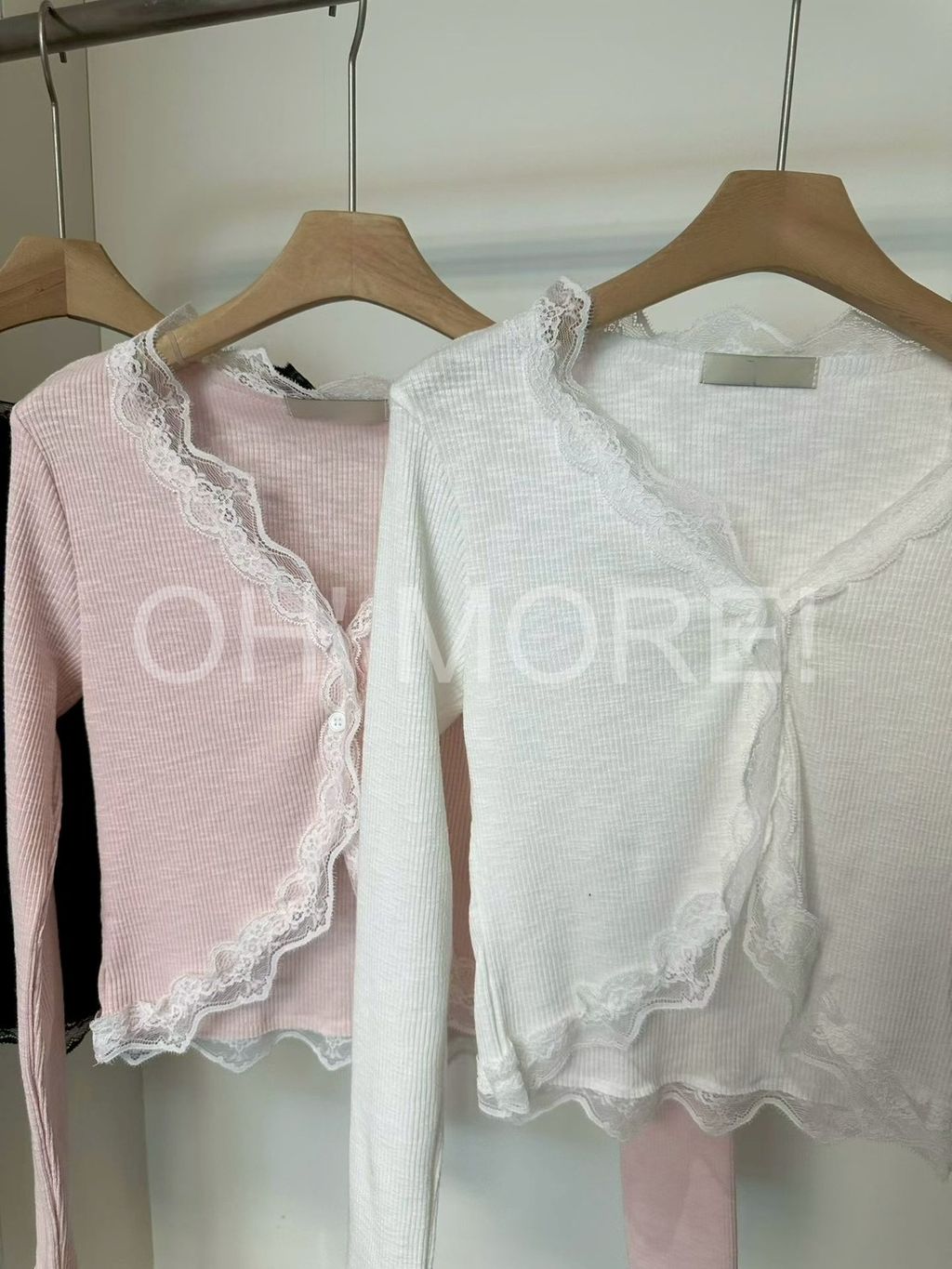 LINE_ALBUM_202639_260309_387