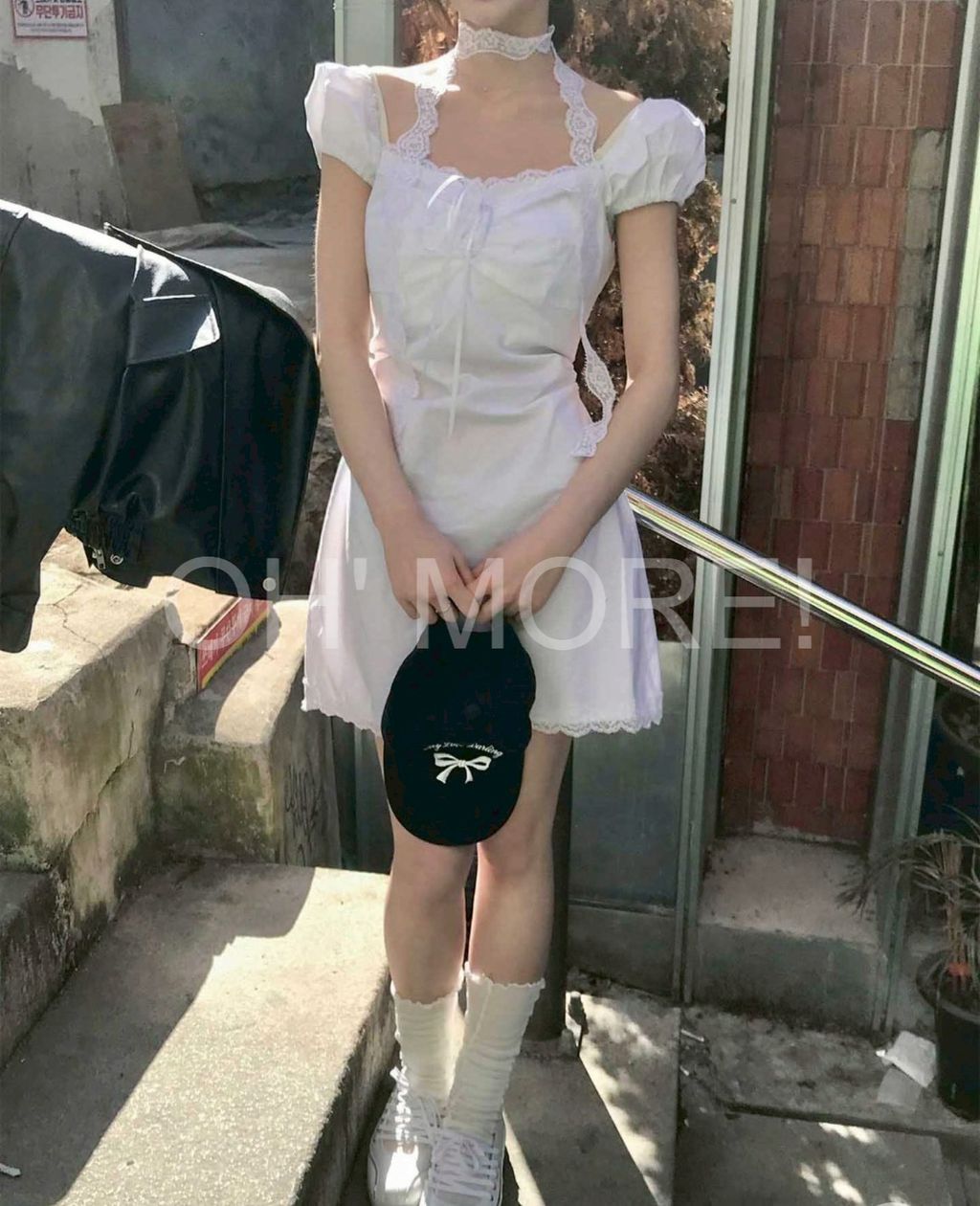 LINE_ALBUM_202639_260309_356