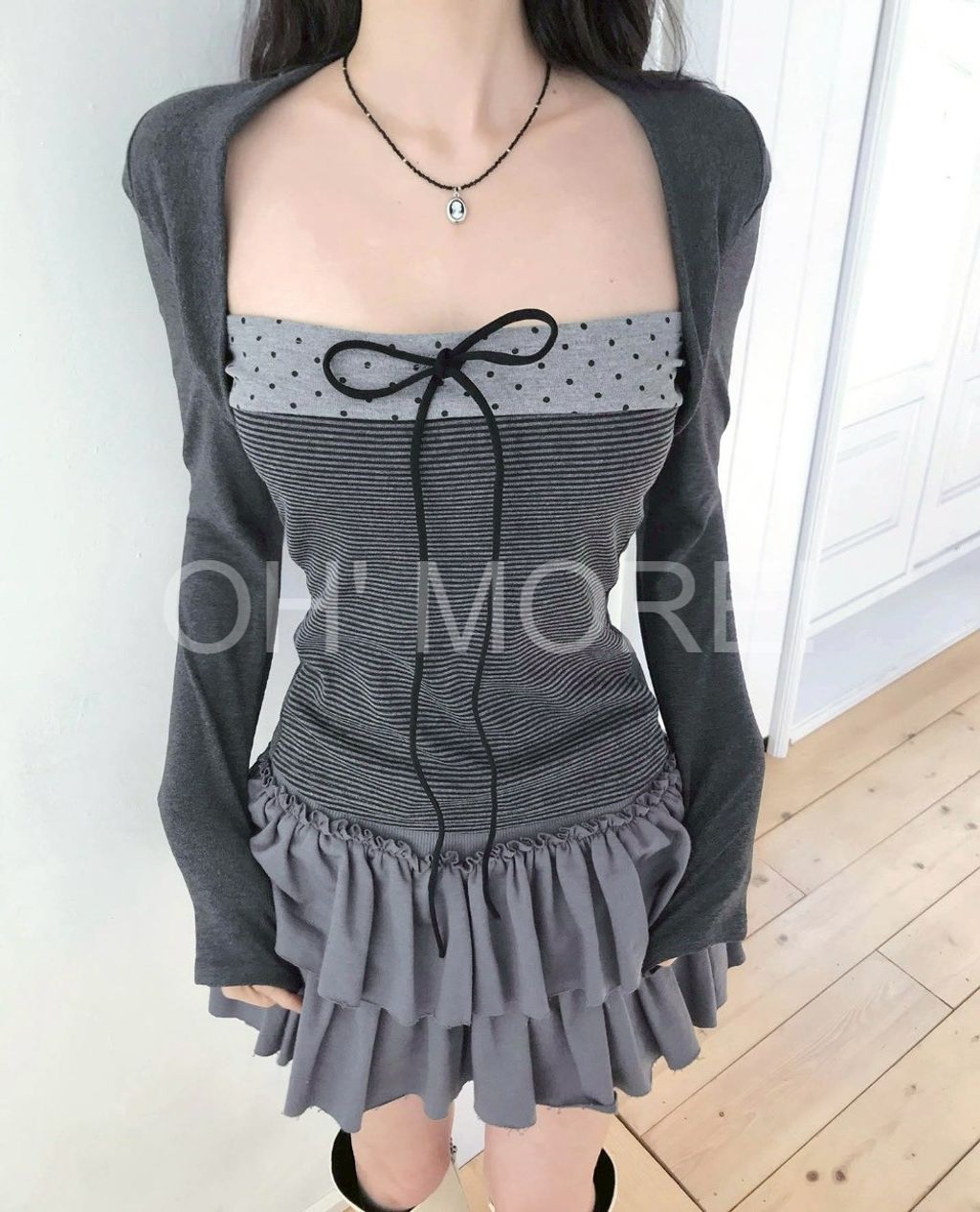 LINE_ALBUM_202639_260309_300