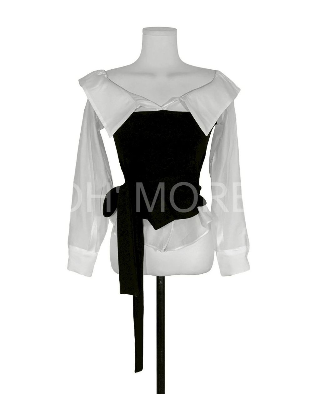 LINE_ALBUM_202639_260309_430