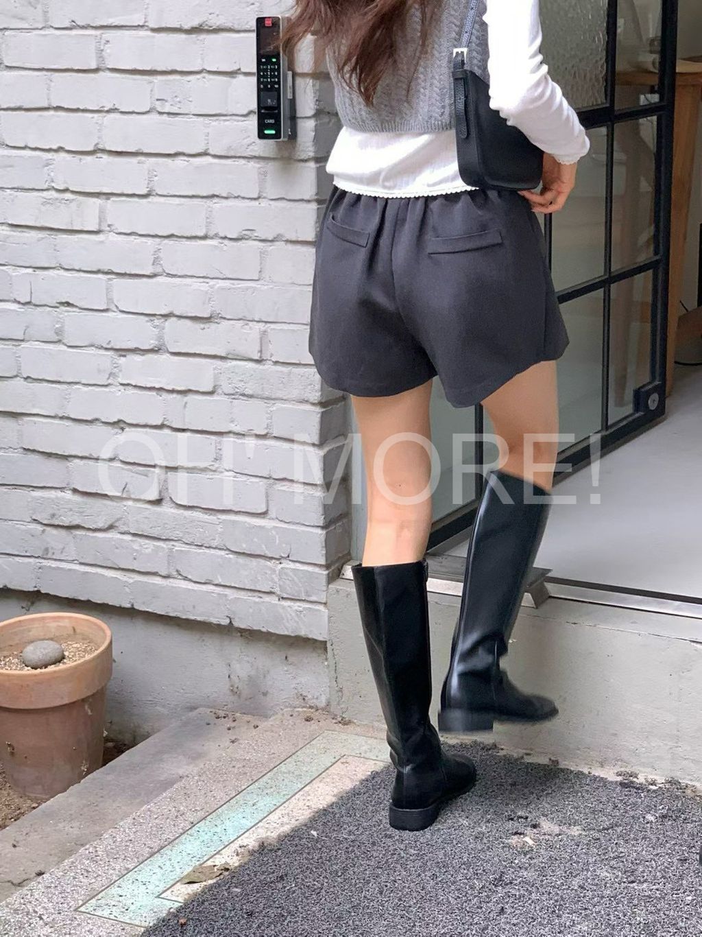 LINE_ALBUM_202639_260309_452