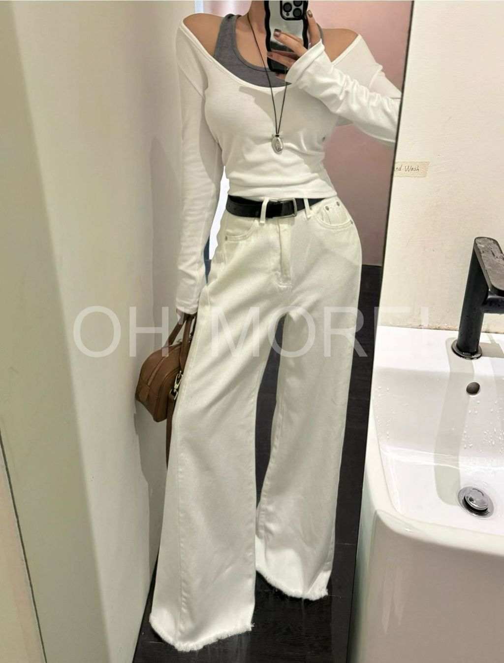 LINE_ALBUM_2026317_260317_36