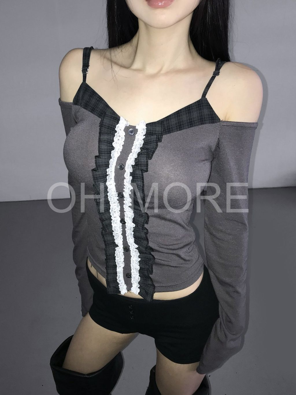 LINE_ALBUM_202641_260401_459