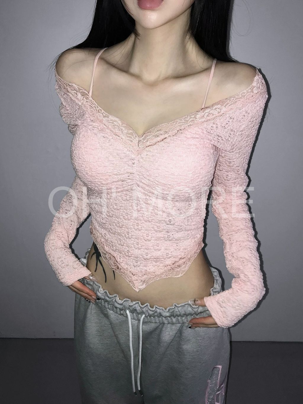 LINE_ALBUM_202641_260401_484