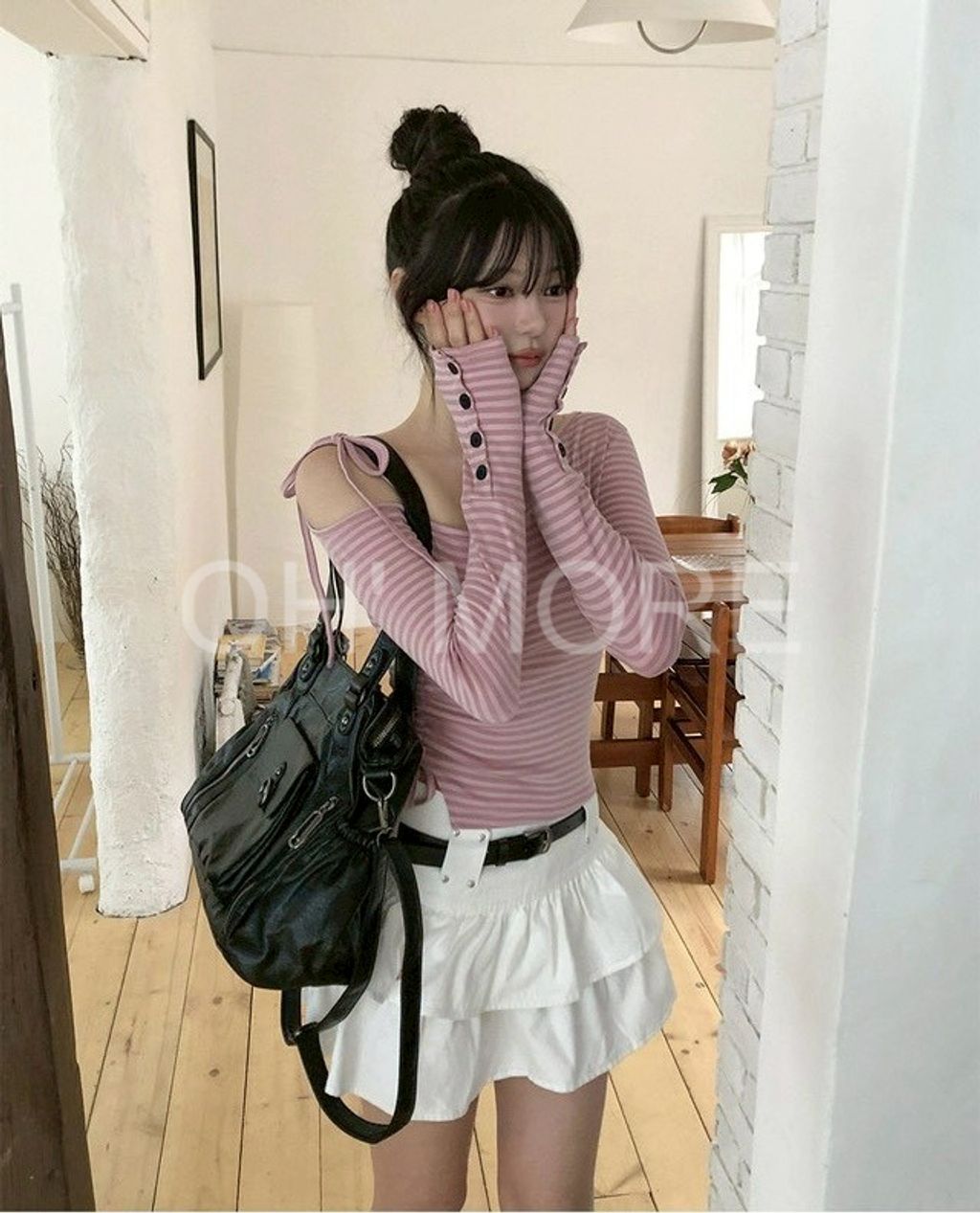 LINE_ALBUM_202641_260401_244