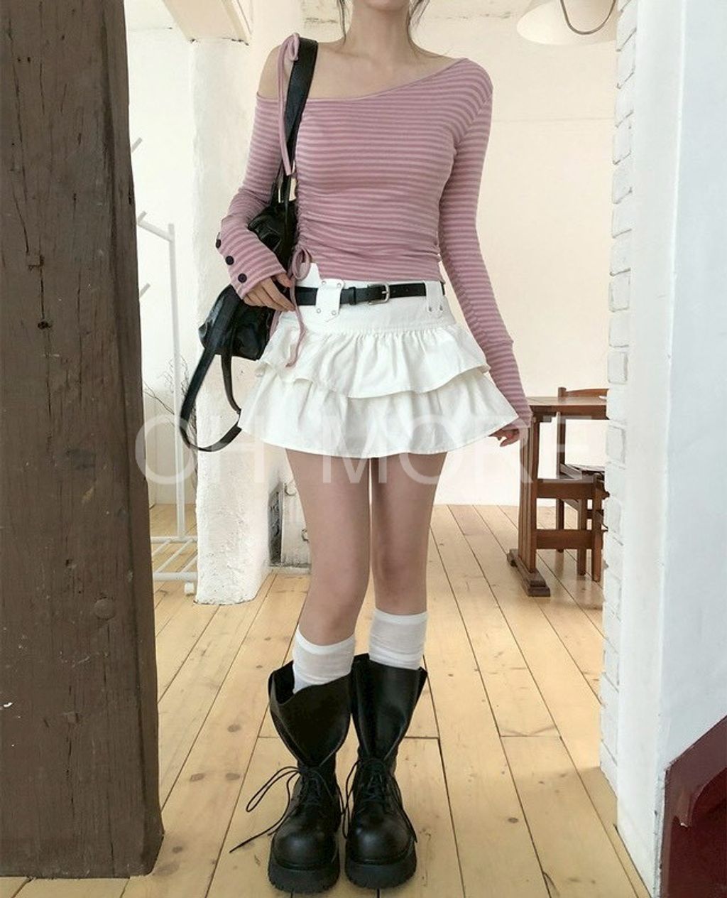 LINE_ALBUM_202641_260401_271