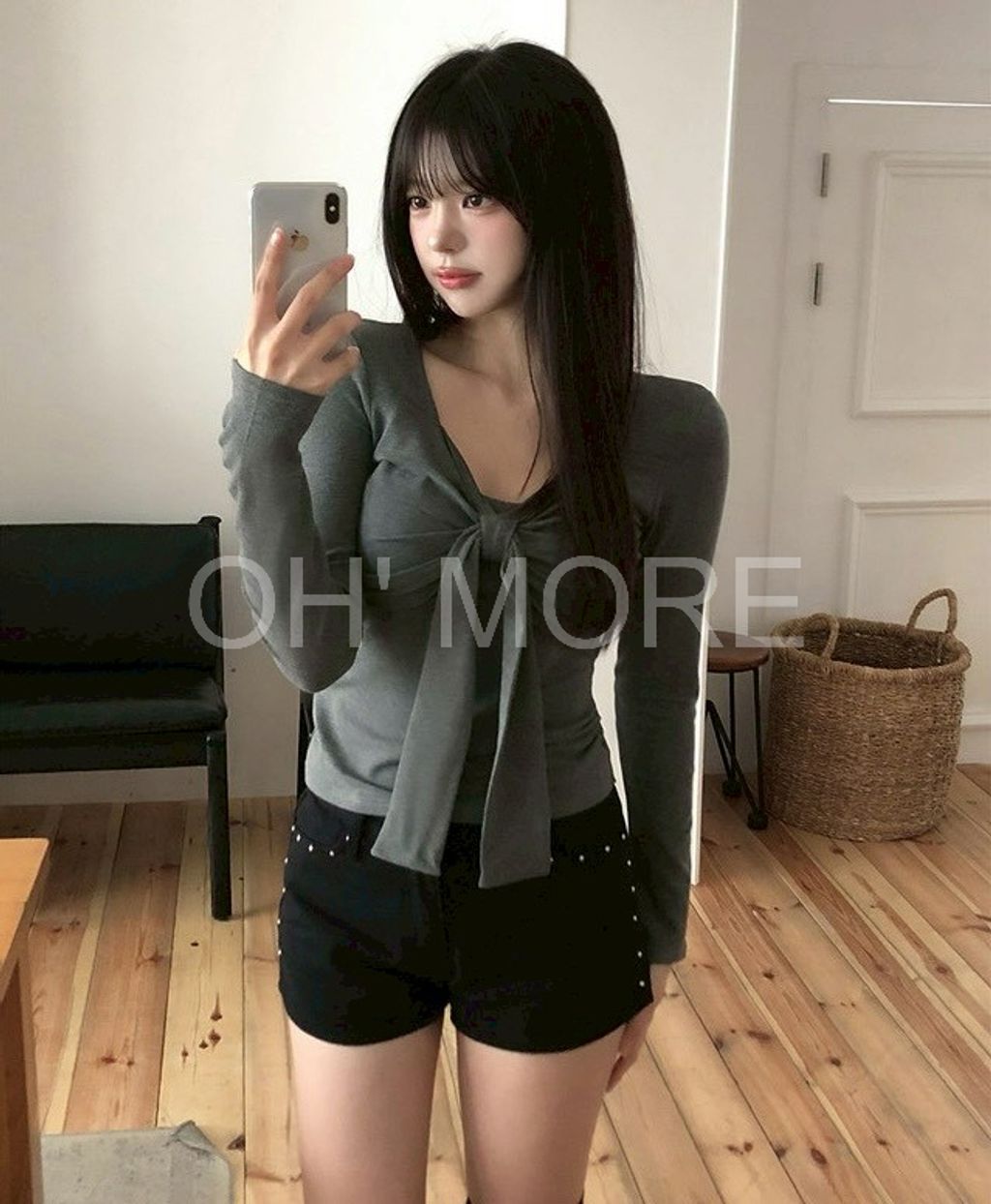 LINE_ALBUM_202641_260401_8