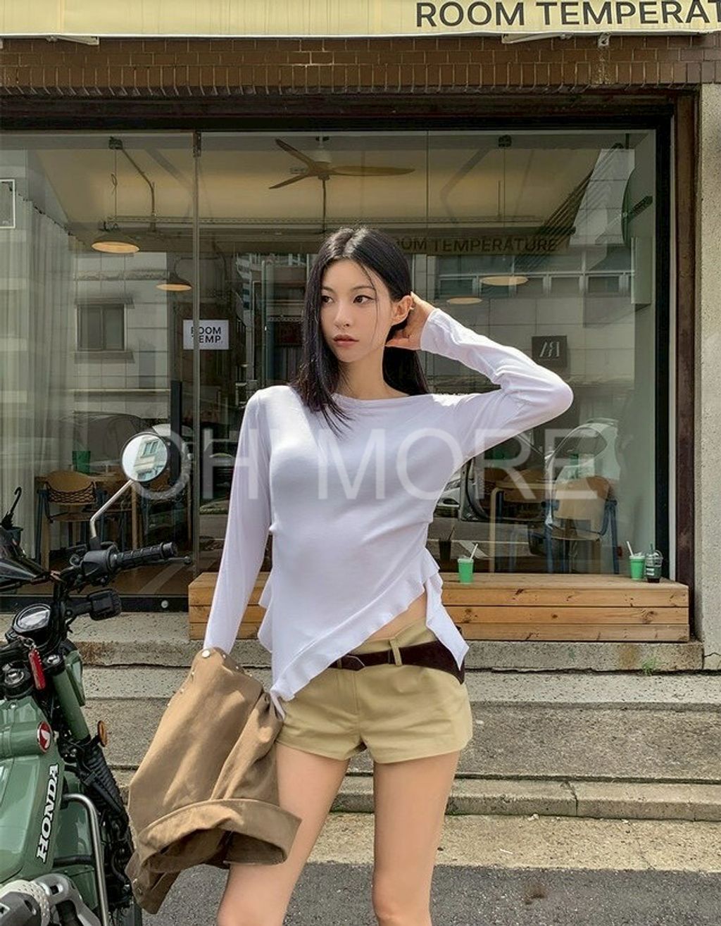 LINE_ALBUM_202641_260401_235