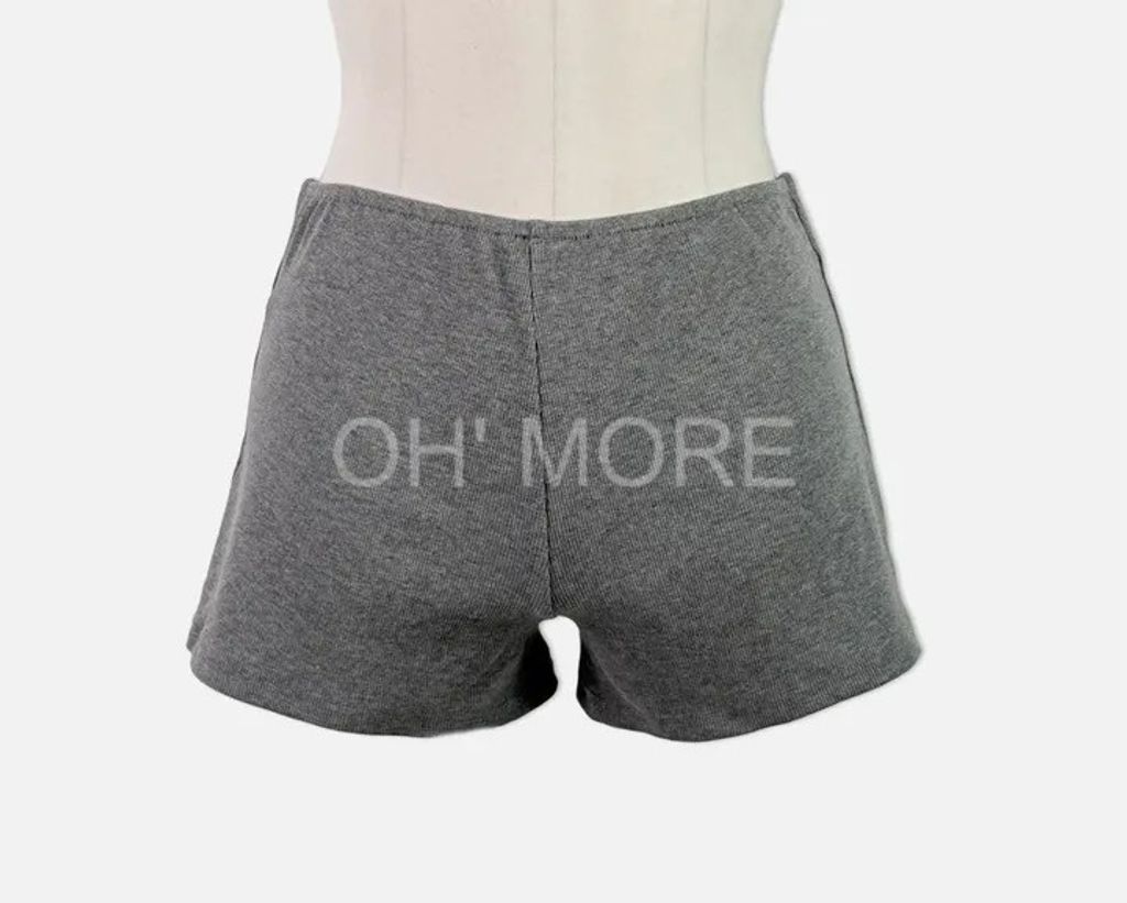 LINE_ALBUM_202641_260401_311