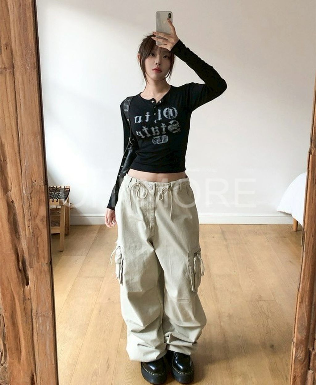 LINE_ALBUM_202641_260401_28