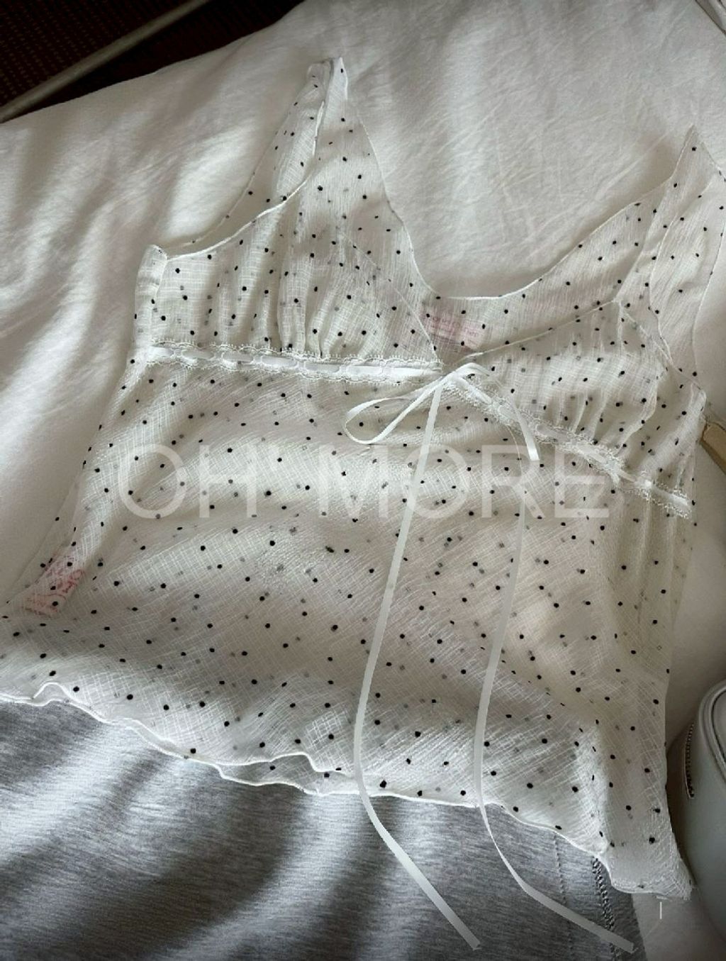 LINE_ALBUM_202641_260401_80